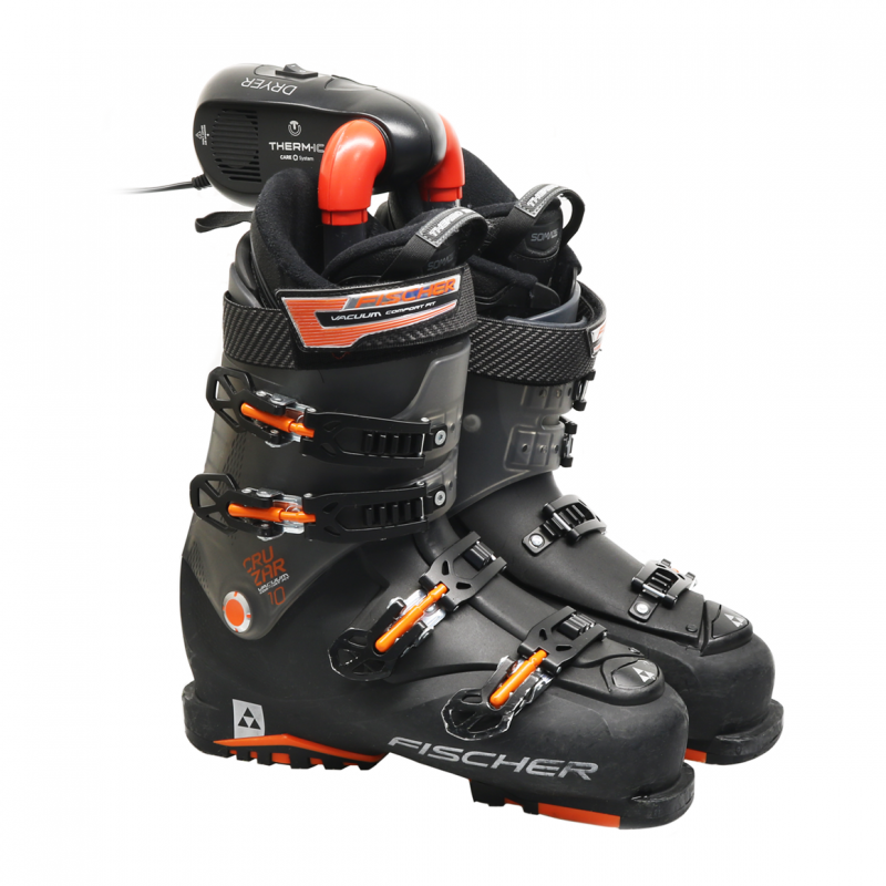 Skisokken en -schoenen blijven droog met de Drywarmer